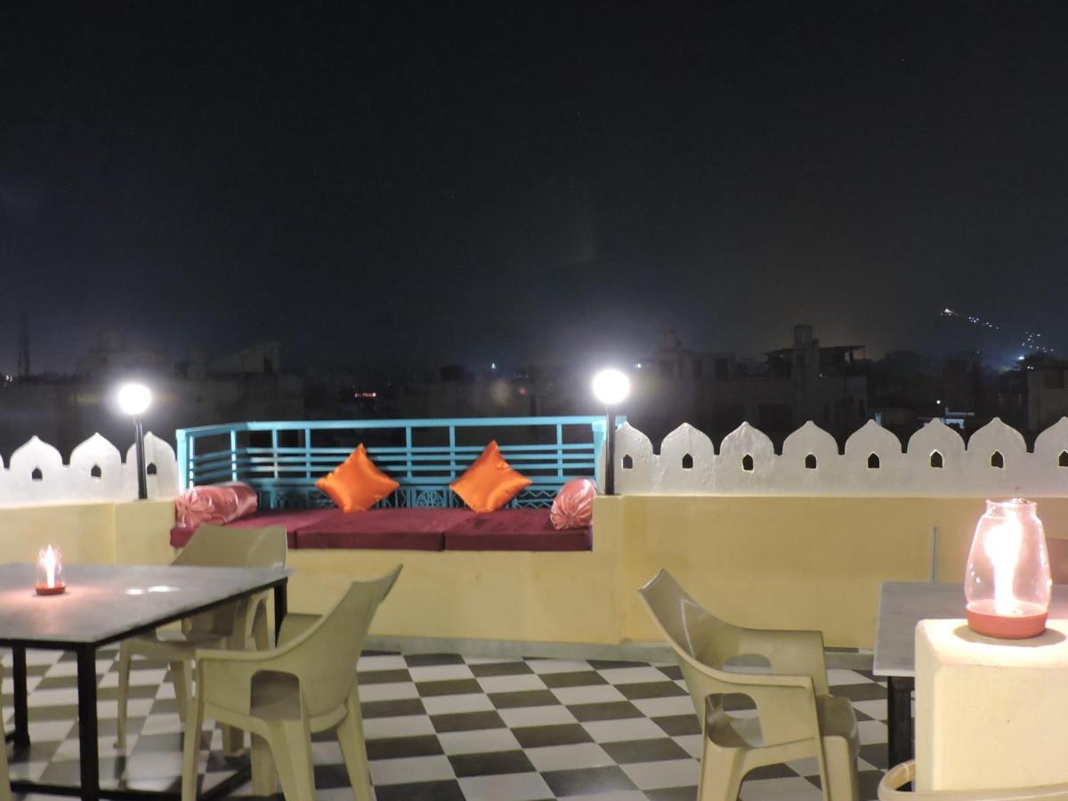 Hotel Ushaan Haveli Udaipur Exterior foto